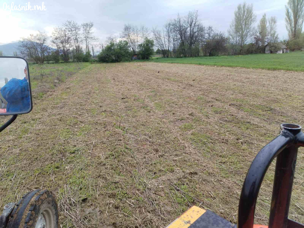 prodavam-plac-vo-dolno-lisice-od-1096-m2