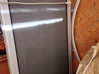 se-prodava-monitor